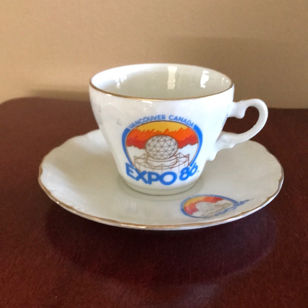 Vancouver Expo 86 Espresso Cup & Saucer Set Vintage Souvenir Science World